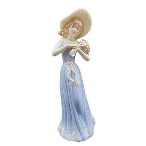 House of Lloyd Gathering Flowers Girl Garden Bonnet Bouquet 8"T  1998 Vintage